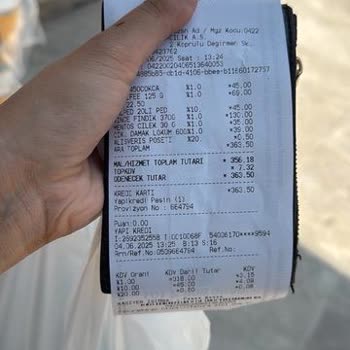 Damak Çikolatada Silikon Benzeri Yabancı Maddeyle Karşılaştım, Güvenim Sarsıldı