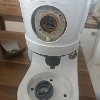 Karaca 7 İn 1 Mutfak Şefinde Dişli Aparat Kolayca Kırıldı Parça Temini Yok