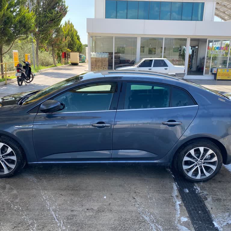 Megane 4 Kliması Uzun Süreli Kullanımda Soğutmayı Durduruyor