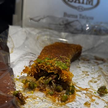 Burma Kadayıfın İçinde Antepfıstığı Yerine Bezelye Çıkması Hayal Kırıklığı Yarattı