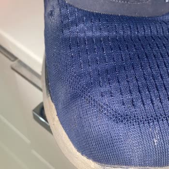 Kısa Sürede Çürüyen Ayakkabı Ve Değişim Talebi