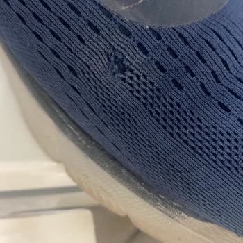 Kısa Sürede Çürüyen Ayakkabı Ve Değişim Talebi