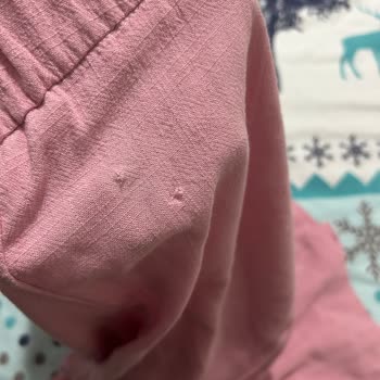 Hilltown Mağazasında Etiketsiz Ve Defolu Ürün, İlgisiz Personel