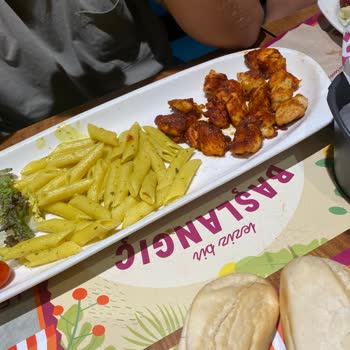 Tavuk Dünyası Eksik Ve Yanık Sipariş, İlgisiz Hizmet