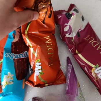 Erimiş Dondurma Ve İlgisiz Müşteri Hizmeti