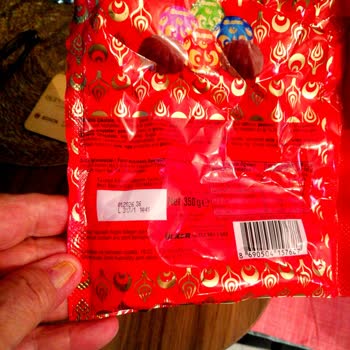 Aldığım Ülker Bayram Çikolatası Bozuk Ve Tadı Kötü Çıktı