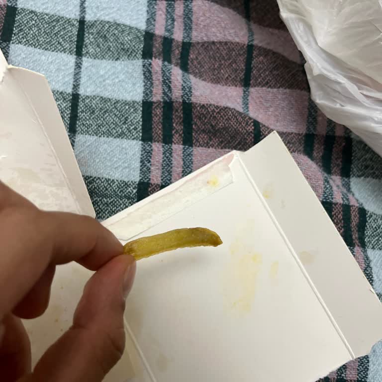 Geç Gelen Ve Kalitesiz Yemek Deneyimi