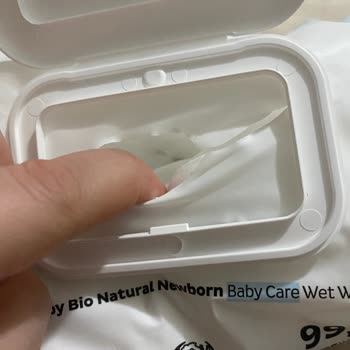 Küflü Islak Mendil Şoku: Bebeğim İçin Kullanılamaz Ürün