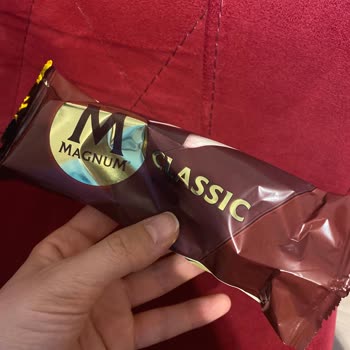 Aldığım Dondurmada Kum Taneleri Çıktı, Sağlığımızdan Endişeliyim