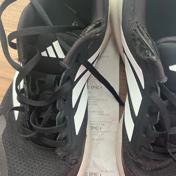 FLO'dan Aldığım Ayakkabının Çatlaması Ve İnceleme Sonucu Mağduriyet