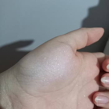 Yanlış Bilgilendirme Nedeniyle Simli Pudra Satışı Ve İade Talebi