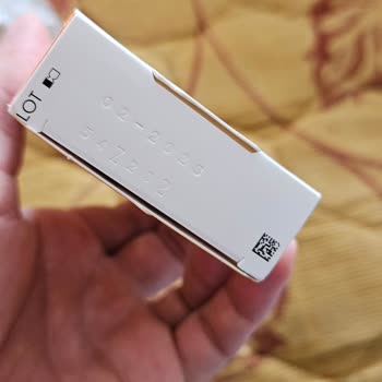 I Can’t Verify If My La Roche-Posay Anthelios UVMune 400 Sunscreen Is Authentic