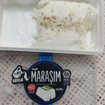 Golf Maraş Dondurmada Kumlu Ve Anormal Bir Doku