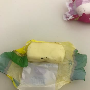 Kent Şekerlerinde Küf Ve Yabancı Cisim Şoku!