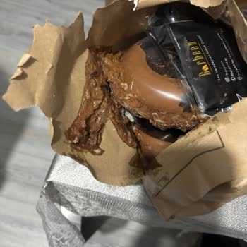 Siparişim Dökülmüş Teslim Edildi, İadem Yapılmadı Ve Engellendim