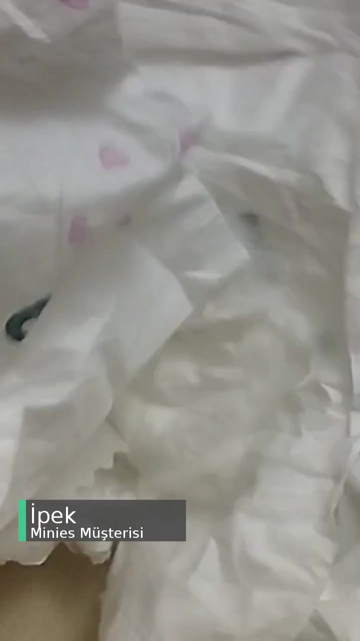 Minies Bez Kullanılmış Gibi videonun kapak resmi