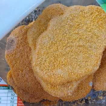 Migros Ve Banvit'ten Küflenmiş Piliç Schnitzel Şikayeti