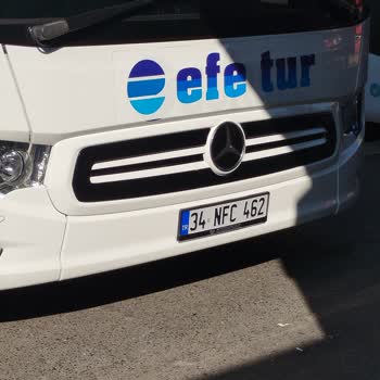 Efe Tur'da Kötü Araç Deneyimi: Pişmanlık Yaşadım