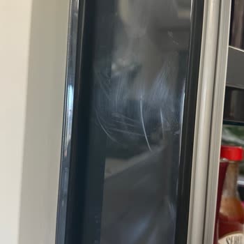 Beklentileri Karşılamayan Siemens Buzdolabı: Leke Sorunu Ve Hayal Kırıklığı