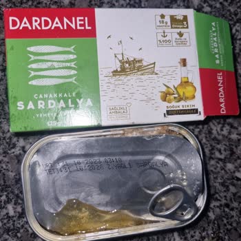 Dardanel Hediye Ton Balığında İştah Kaçıran Sarı Balık Yumurtaları