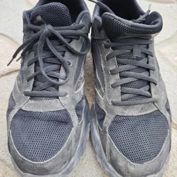 Skechers Rejected My Claim After Shoe Mesh Tore in 2 Months