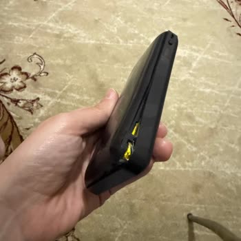 Kullanmadığım Powerbankin Bataryası Şişti Ve Yetkiliye Ulaşamıyorum