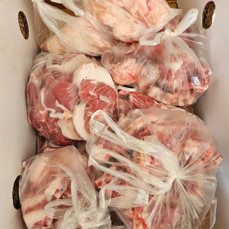 Migros'tan Aldığım Kurbanın Yarısı Yağ Çıktı Çöpe Atmak Zorunda Kaldım