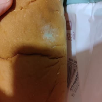 Migros Hemen'den Eksik Ve Bayat Ekmek, Cevapsız Şikayet Süreci