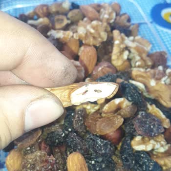 Karışık Çerez Paketinde Böcek Ve Bayat Ürün Sorunu