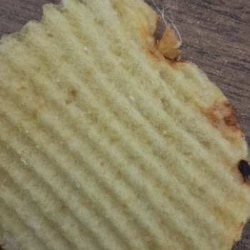 A101 Samba Cipsin İçinden Çıkan İplikler Güvenimi Sarstı!