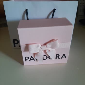 Pandora Mağazasında Kullanılmayan Bileklik İçin Değişim Ve İade Sorunu