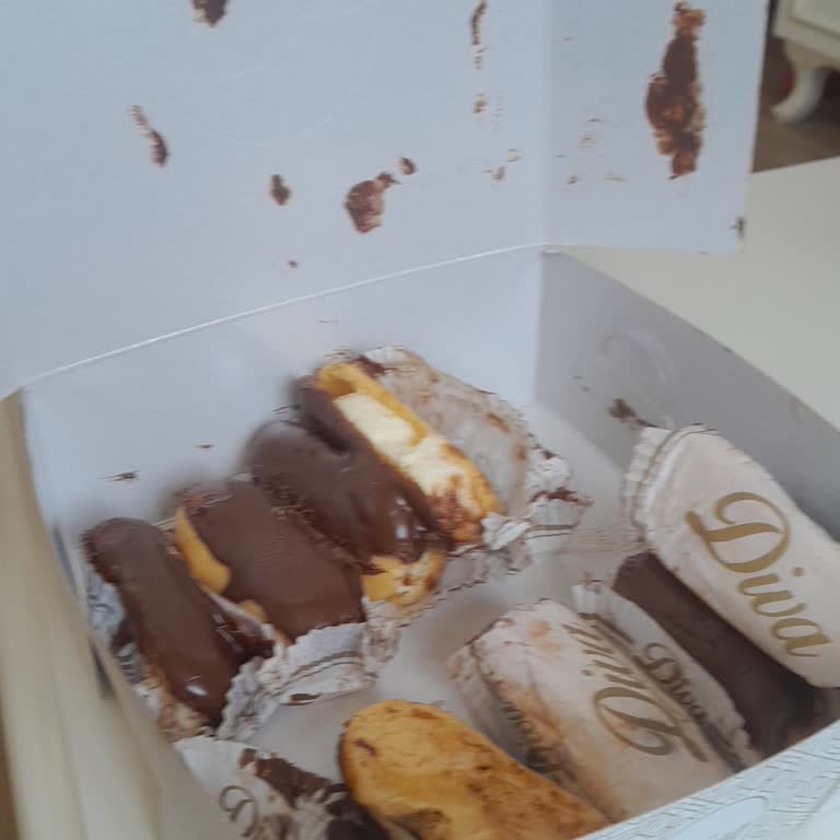 Diva Pastaneleri Siparişlerim Çok Kötü Bir Şekilde Geldi