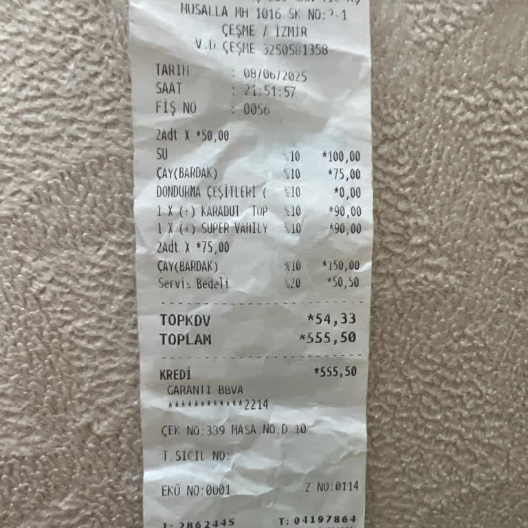 Çeşme Marina'da Menü Dışı Ekstra Ücretler Nedeniyle Hayal Kırıklığı