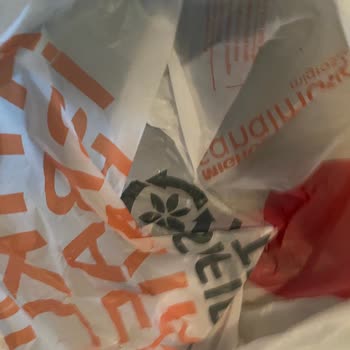 Siparişimde Patlayan Ürünler Ve İlgisiz Mağaza Mağduriyetim