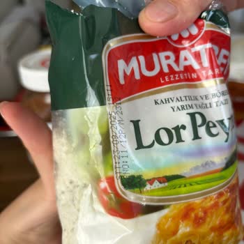 Tarihi Geçmemiş Lor Peynirinin Küflü Ve Bozuk Çıkması