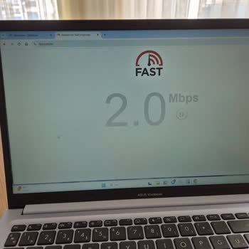 Sürekli Düşen İnternet Hızı Ve Haksız Ek Ücret Talebi