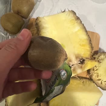 Son Kullanma Tarihi Silinmiş Ve Bozuk Ürünler Gönderildi, Müşteri Hizmetleri Yetersiz