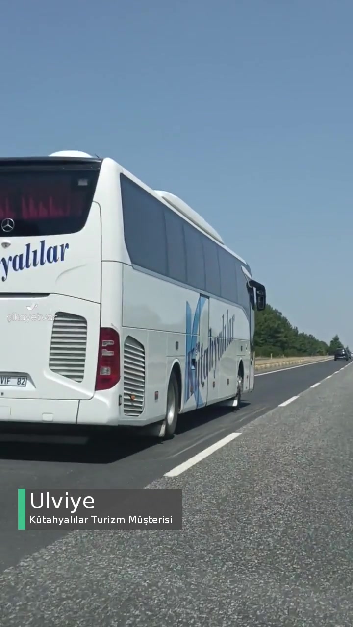 Kütahyalılar Turizm Sorumsuz, Dikkatsiz Sürücüleri Ve Hakaret videonun kapak resmi