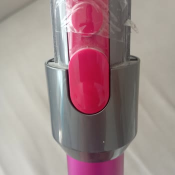 Dyson Boru Klipsi Kırıldı, Yedek Parça Gönderilmiyor