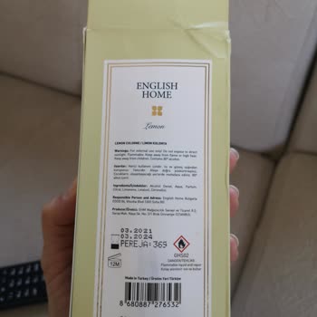 Aldığım Kolonya Şişesi Yarısı Boş Çıktı, Mahcup Oldum