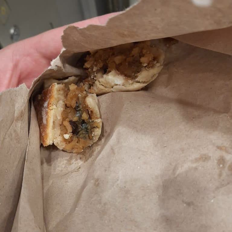 Hastane Kantininden Küflü Kurabiye Satışı: Sağlığımız Tehlikeye Atıldı!