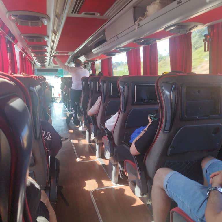 Kalkış Saatlerine Uymayan, Konforsuz Ve İlgisiz Yolculuk