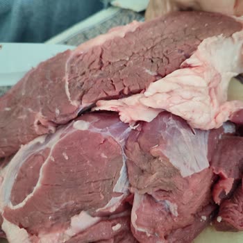 Carrefour SA'dan Alınan Kurban Etinde Ağır Koku Ve Müşteri Hizmetlerinden Dönüş Yok