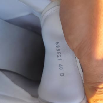 Yeni Alınan Ayakkabının Kısa Sürede Yırtılması