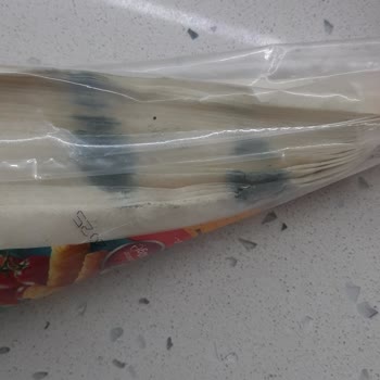 Migros Sanal Marketten Küflü Üçgen Yufka Teslimatı Mağduriyeti