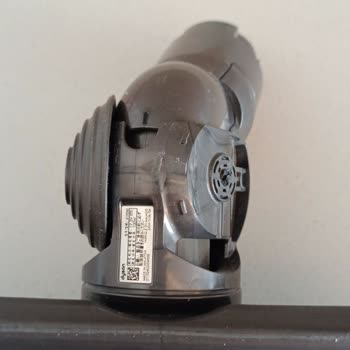 Dyson Süpürge Fırça Tekerleği Sürekli Kırılıyor Dizayn Hatası Mı