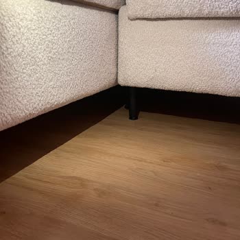 Köşe Takımı Defolu Ve Eksik Teslim Edildi Servis Hala Gelmedi