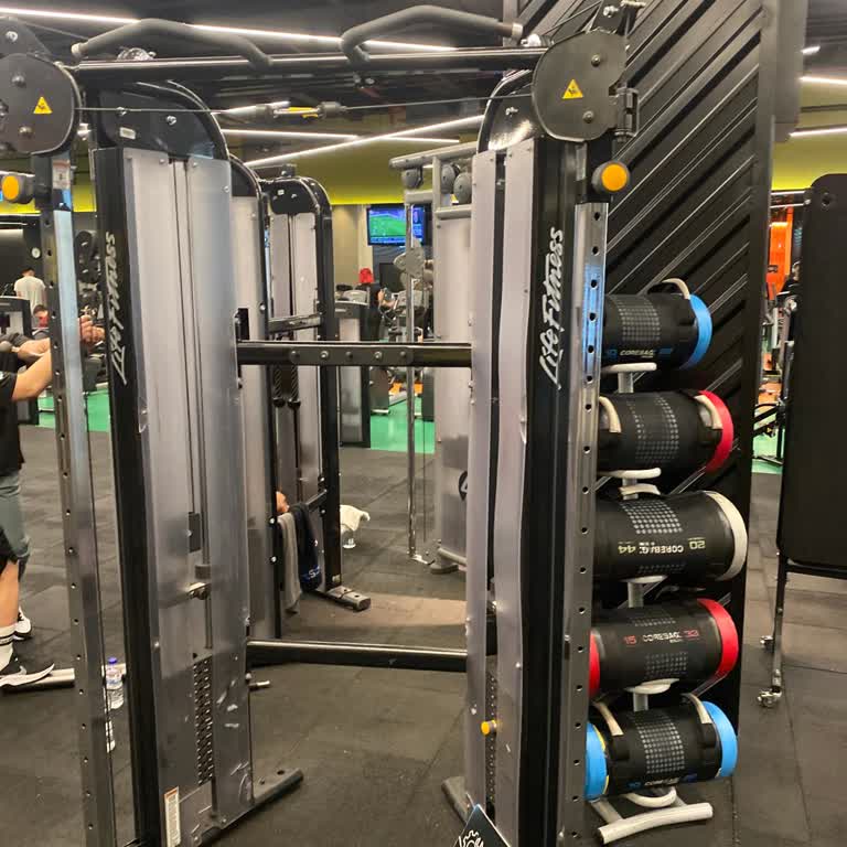 Macfit Neomarin Bir Aydır Fly Makinesi Bozuk