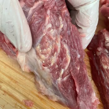 Migros Kurban Etinde Bozulma Ve Mantar Benzeri Yapı Sorunu