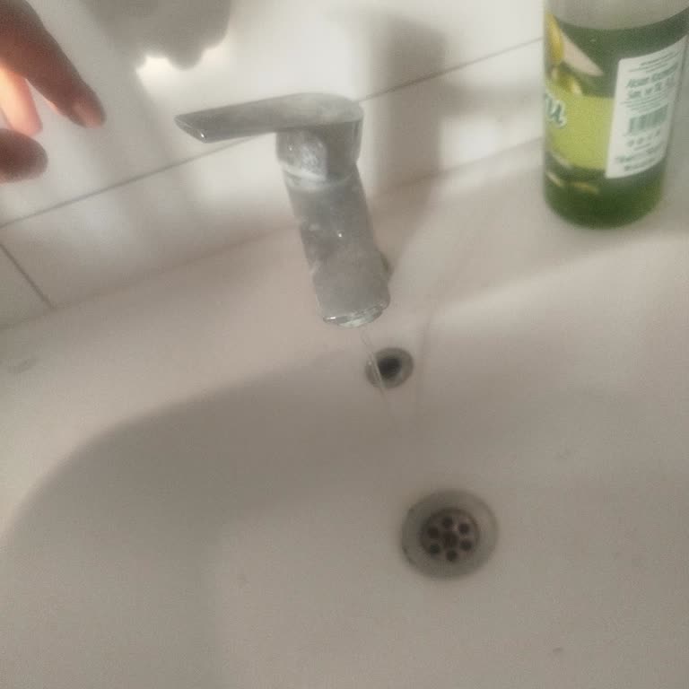 85 Yıl Mahallesinde Uzun Süreli Su Kesintisi Mağduriyeti